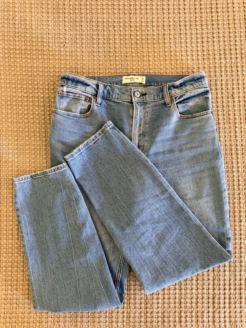 Abercrombie & Fitch Medium Wash Straight-Leg Women's Jeans